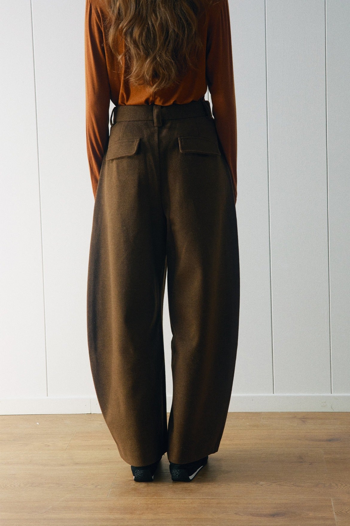 Banana-shape tailored fit casual pants | 3 color