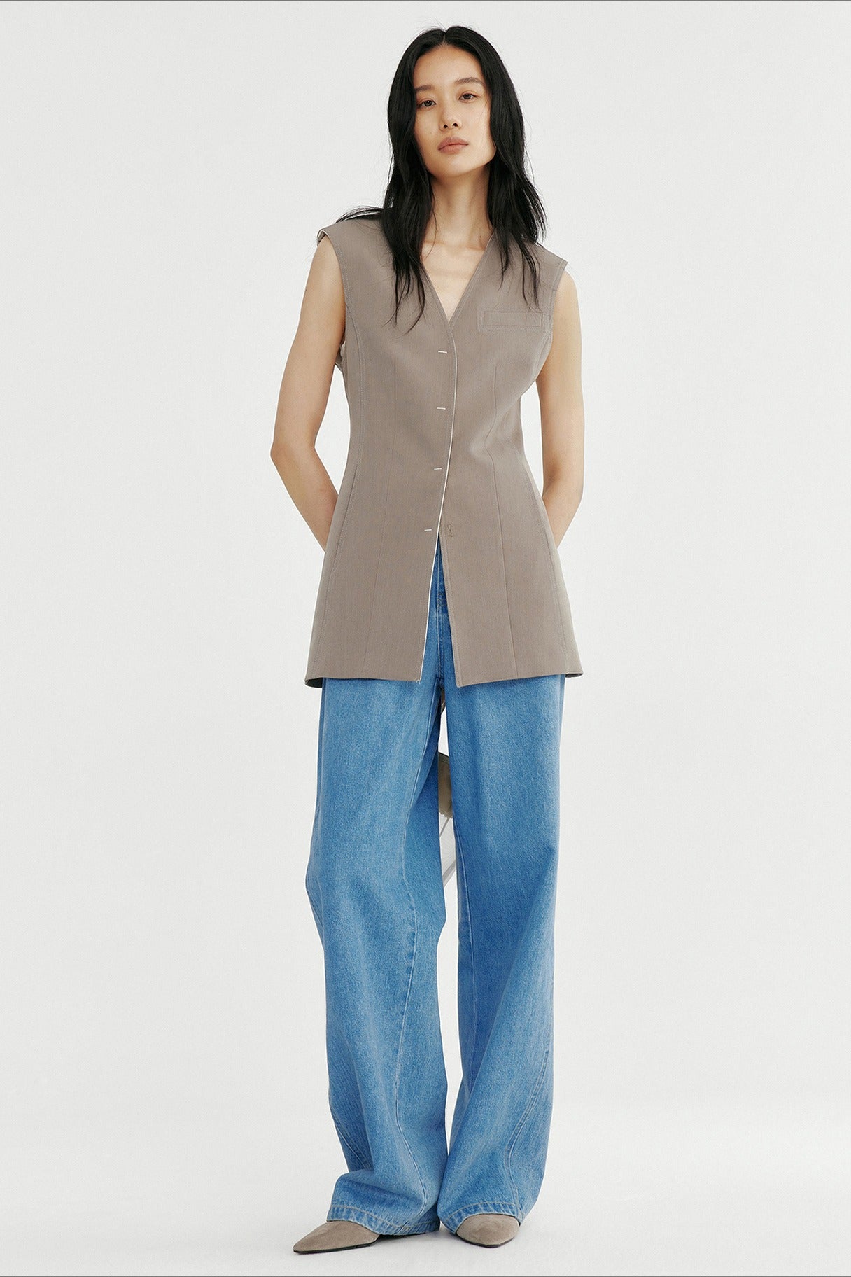 Sleek fit defined waist vest | 2 color
