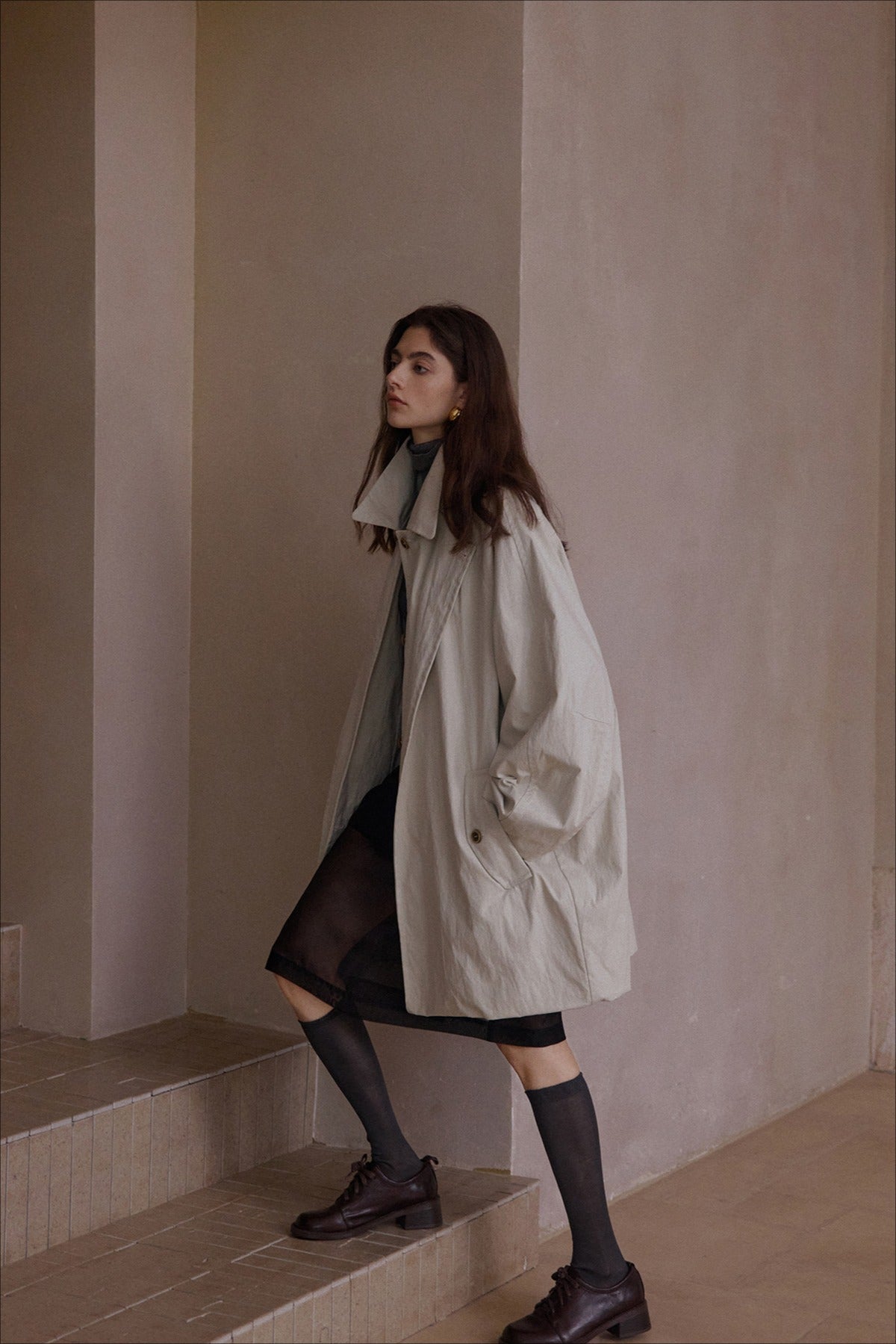 Cotton blend loose fit cocoon silhouette crinkled fabric jacket | 2 color