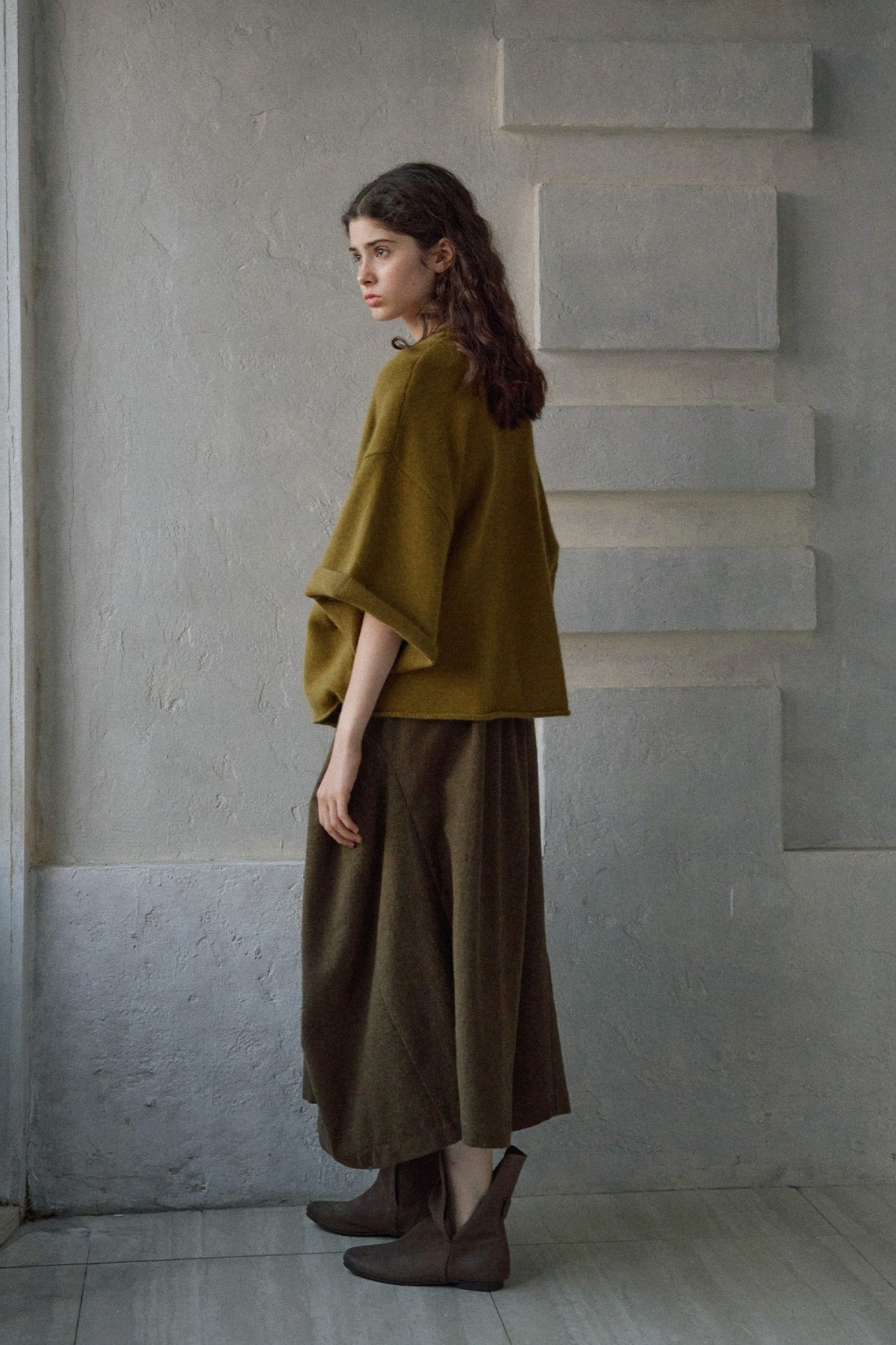 Wool containing loose-fit soft short-sleeve sweater | 3 color