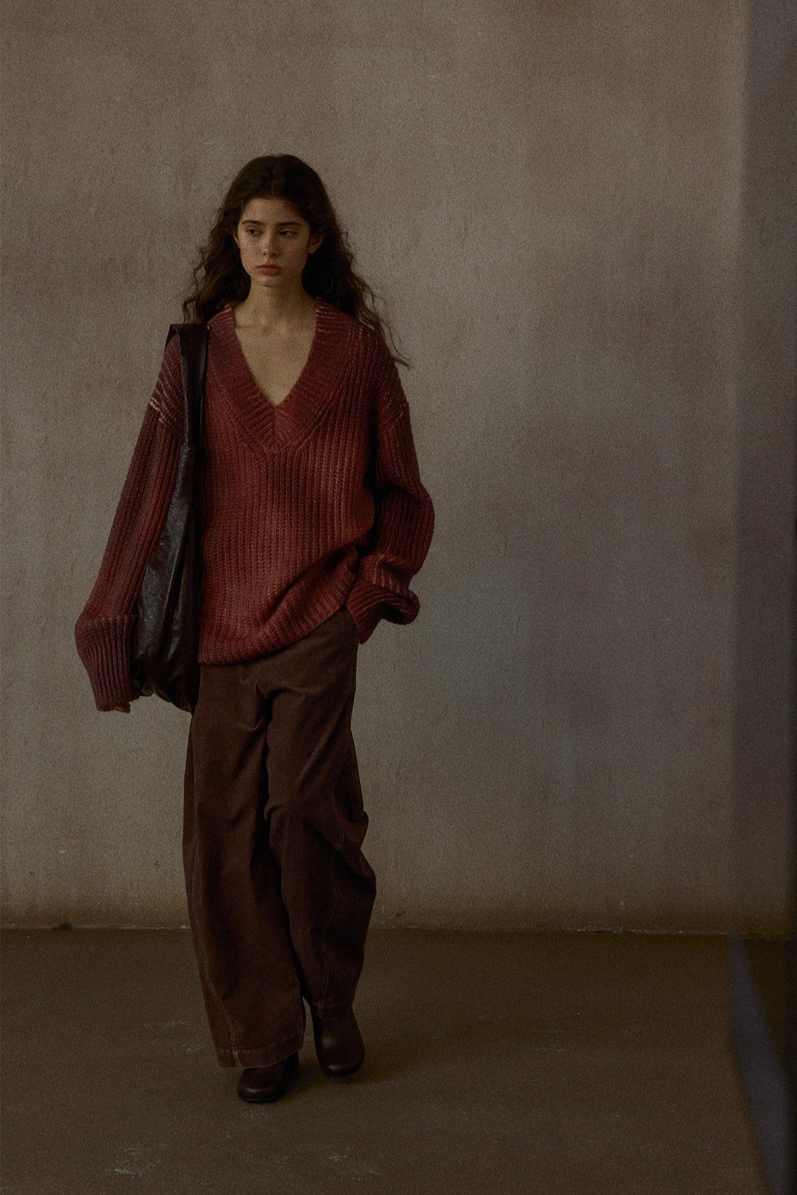 Chunky knit loose-fit V-neck drape sweater | 4 color