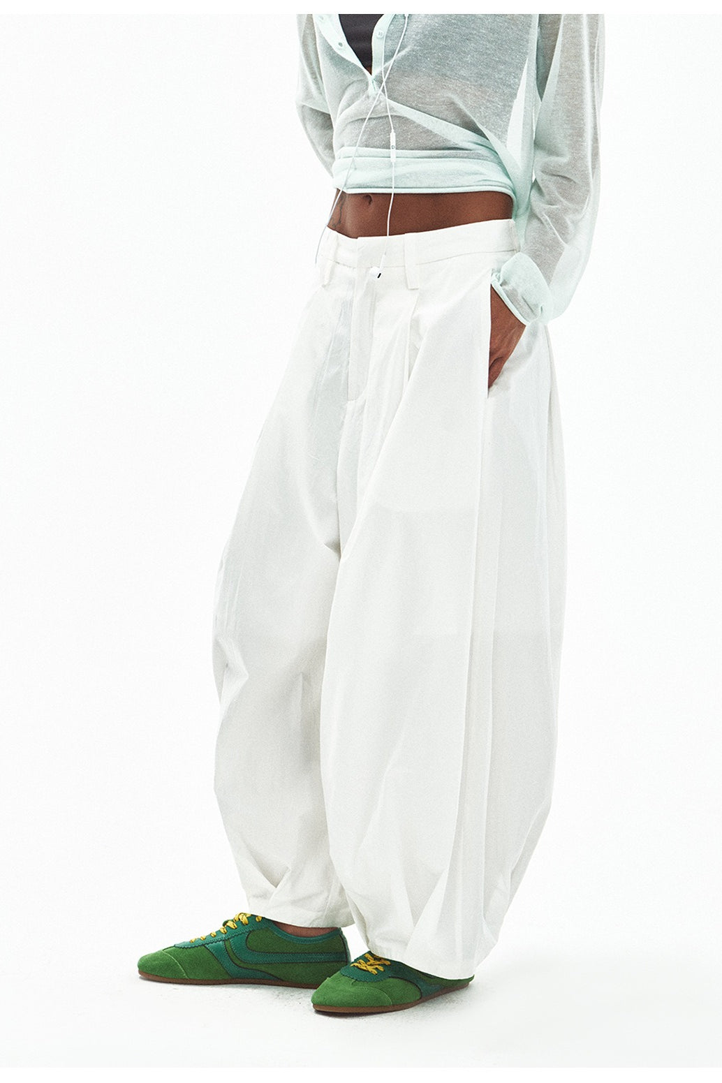 100% combed cotton BUD-fit cropped trousers | 4 color