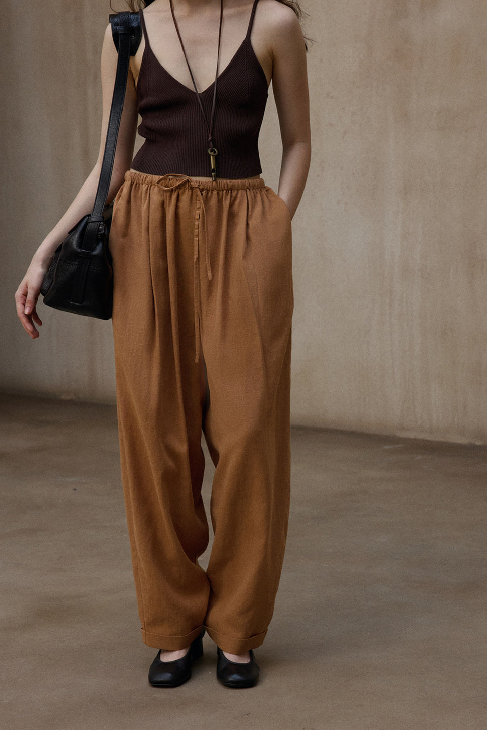 Cotton blend wide leg tapered hem pants | 2 color