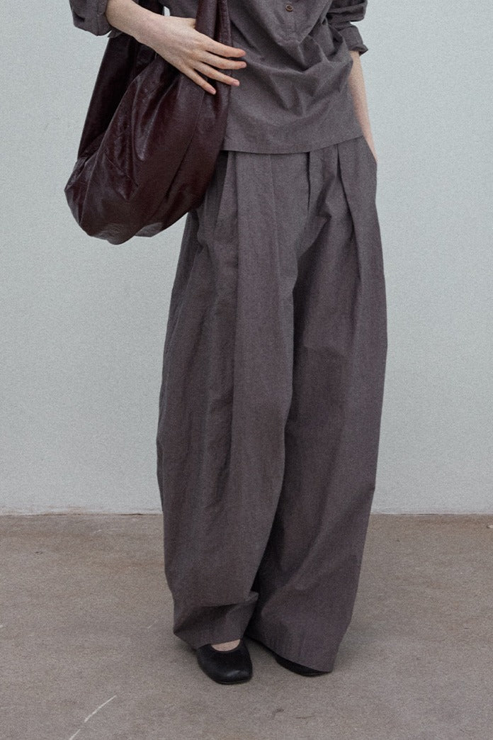 100% cotton cocoon shape pleats casual pants | 3 color