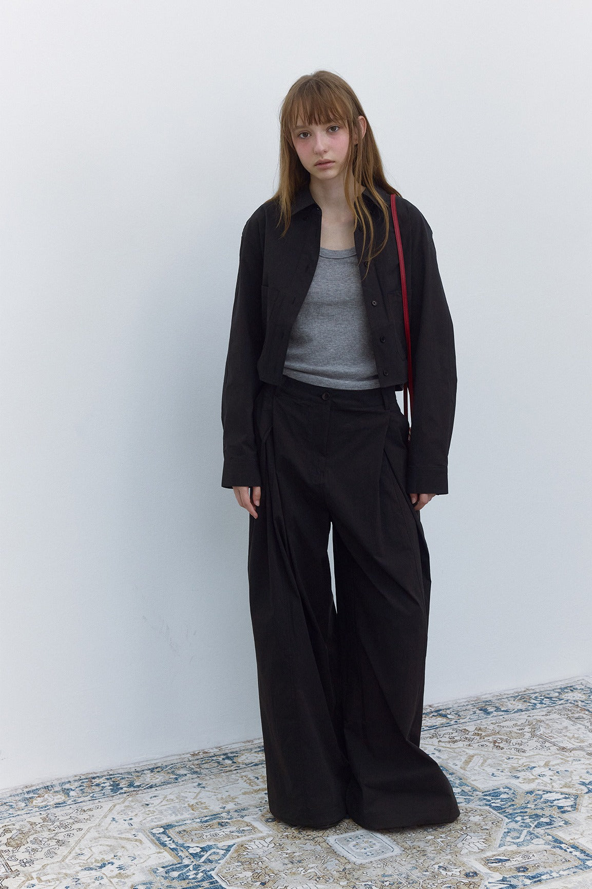 Cotton blend tactile texture cropped shirt | 3 color