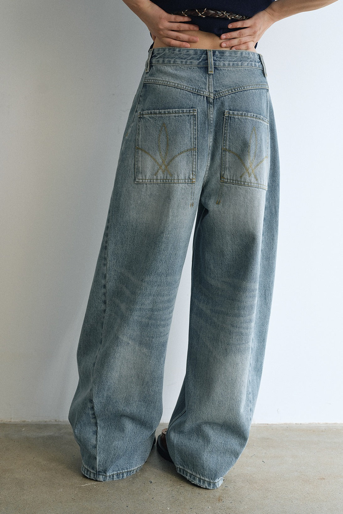 100% cotton vintage wash banana cut jeans | 3 color