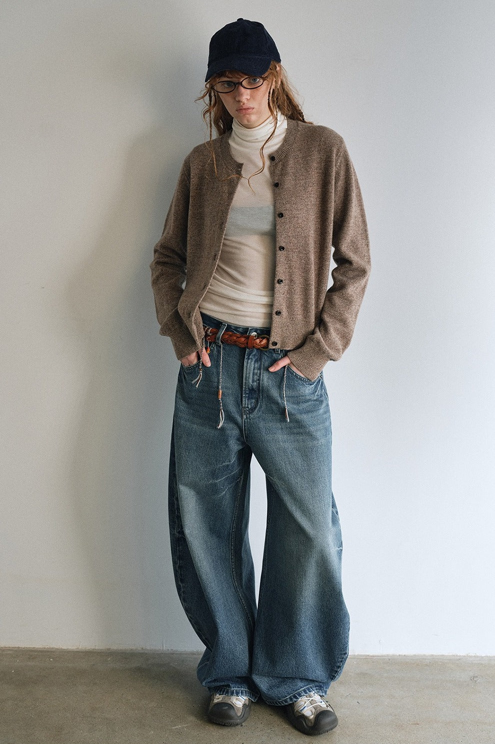 100% washed cotton curved silhouette jeans | 3 color
