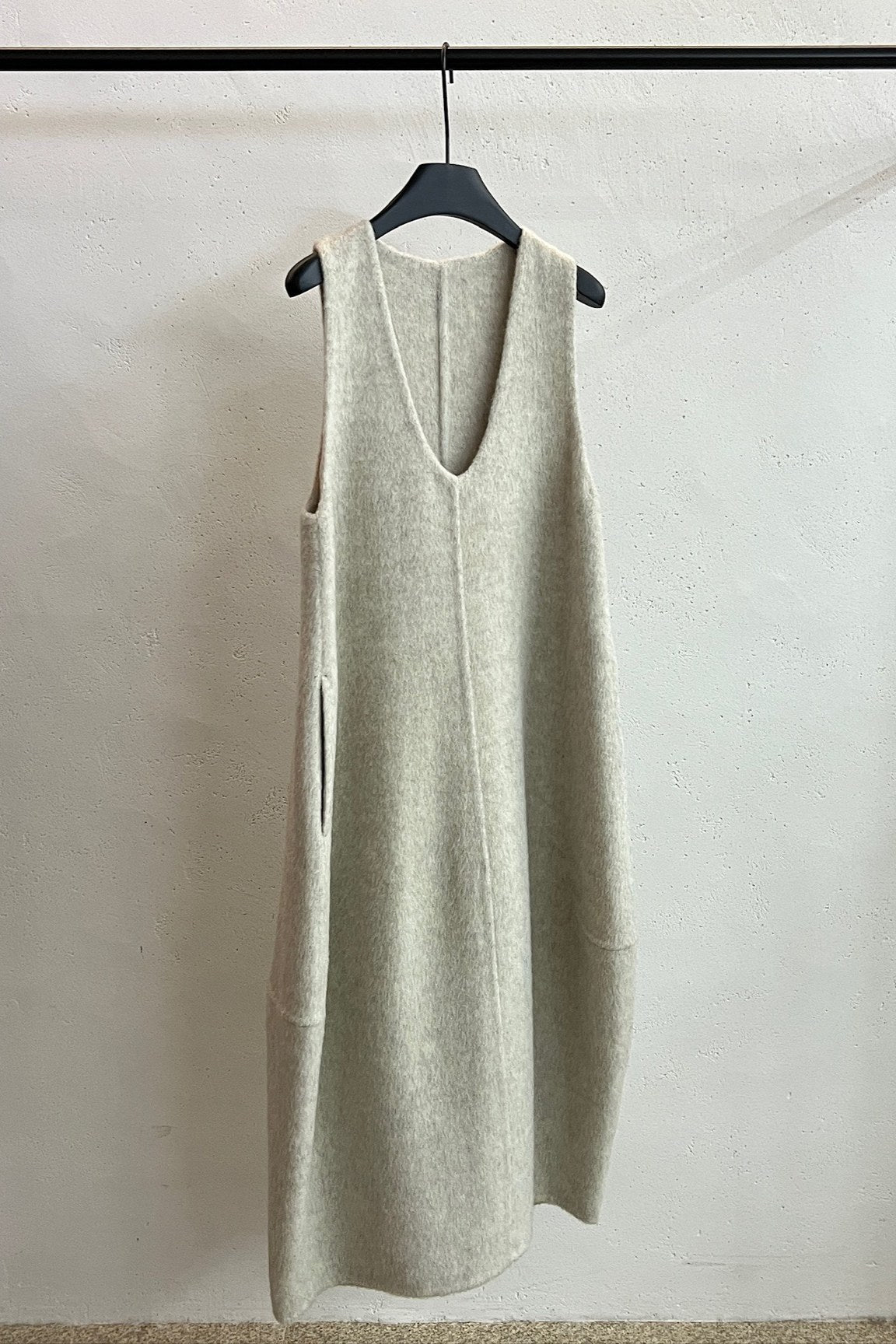 Wool blend silk bud-shape loose-fit vest dress | 3 color