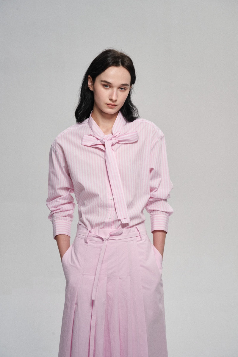 Cotton breezy feel soft striped shirt with a front tie