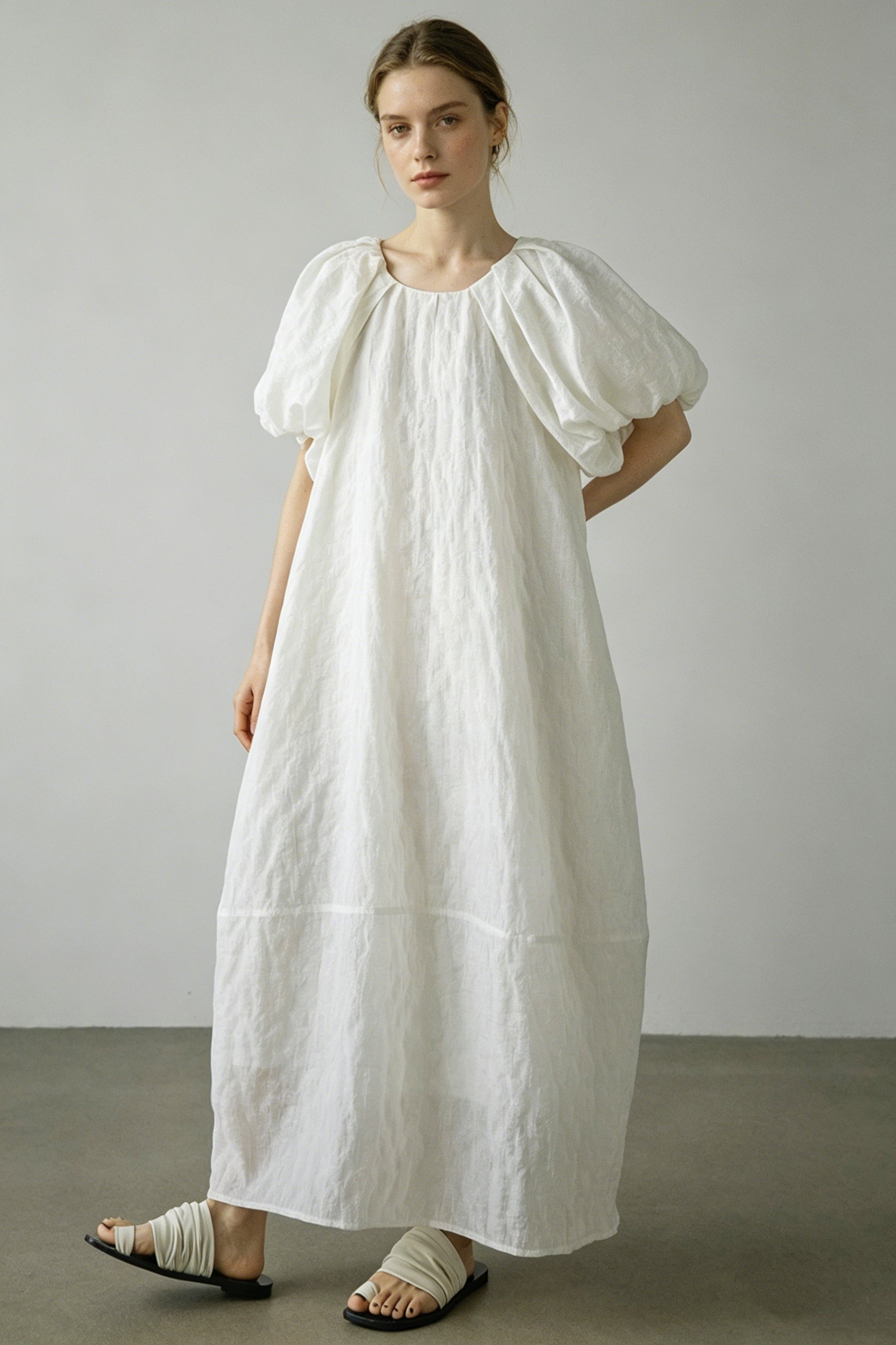 Floral jacquard puff-sleeve voluminous dress