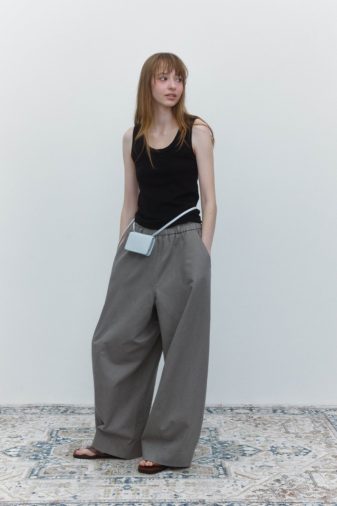 Lyocell-cotton lantern shape relaxed-fit pants | 6 color