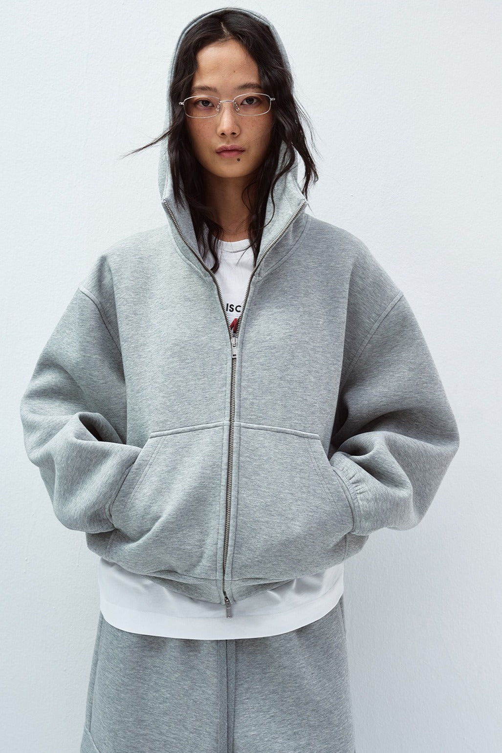 Sweat à capuche en mélange de coton léger | 6 couleurs