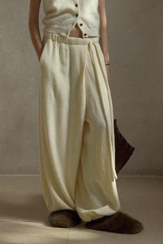 Sculptural loop-fleece loose pants | 3 color