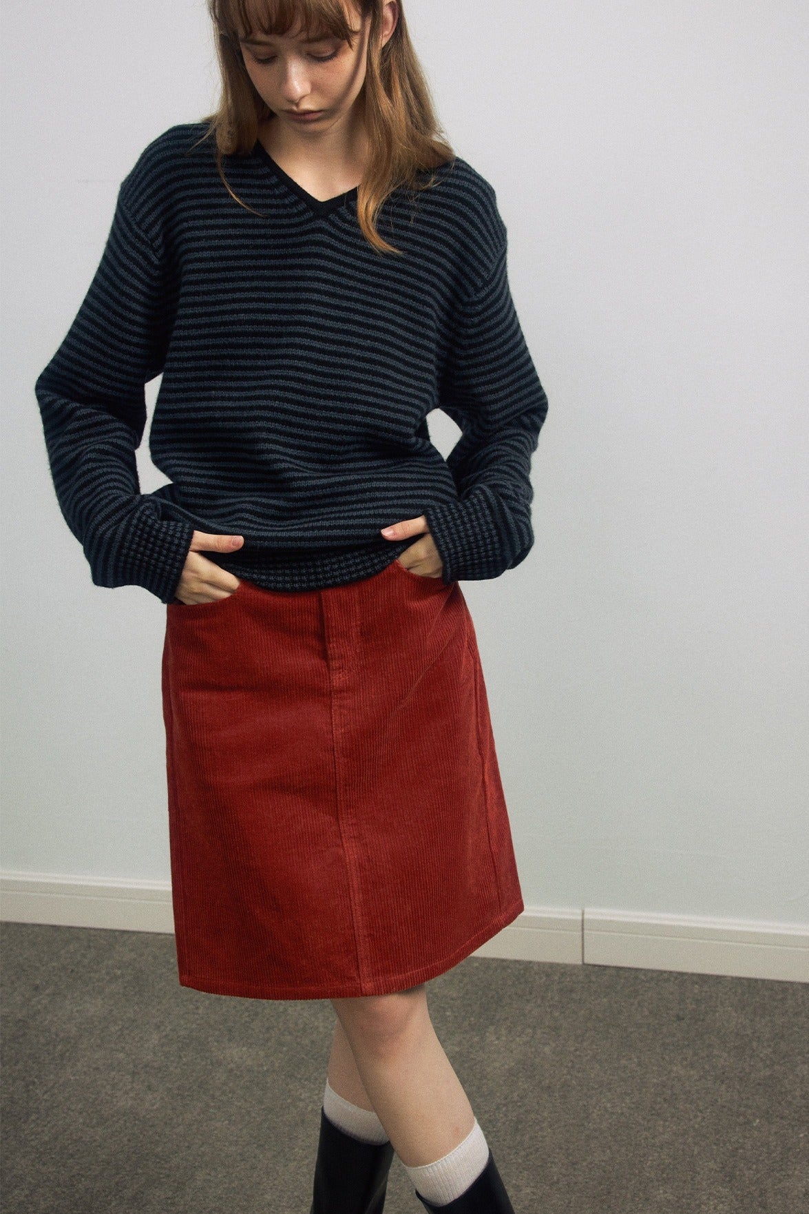 Wool blend contrasting stripes V-neck sweater | 4 color