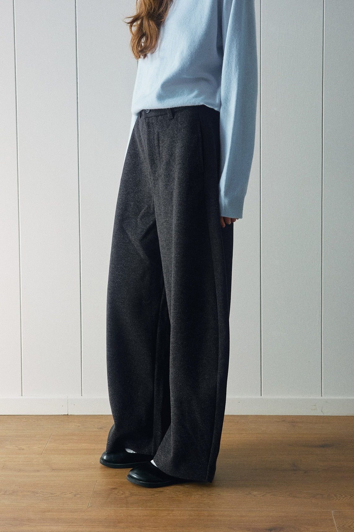 Banana-shape tailored fit casual pants | 3 color