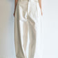 Cotton blend banana silhouette pants with a belt | 2 color
