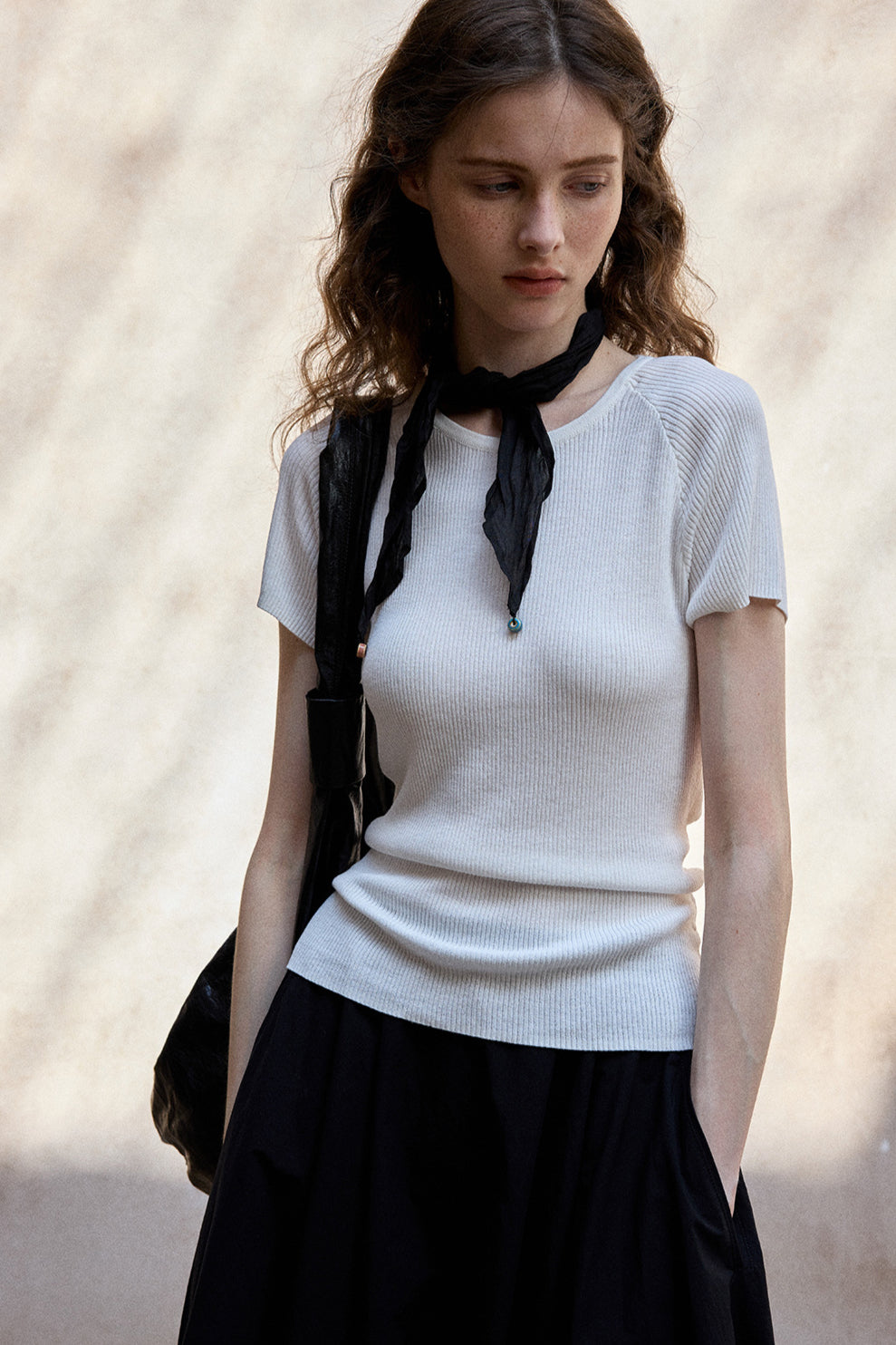 Viscose blend open back T-shirt | 4 color