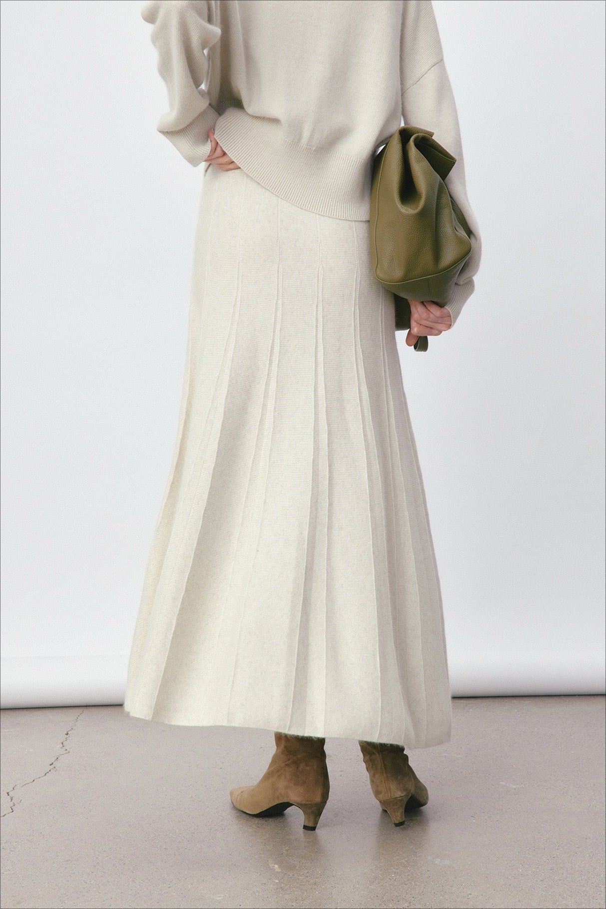 Wool blend soft elegant fishtail hem skirt