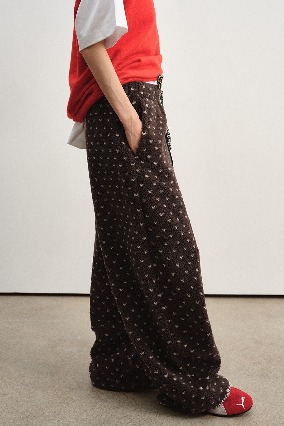 Relaxed-fit banana shape fleece pants | 3 color