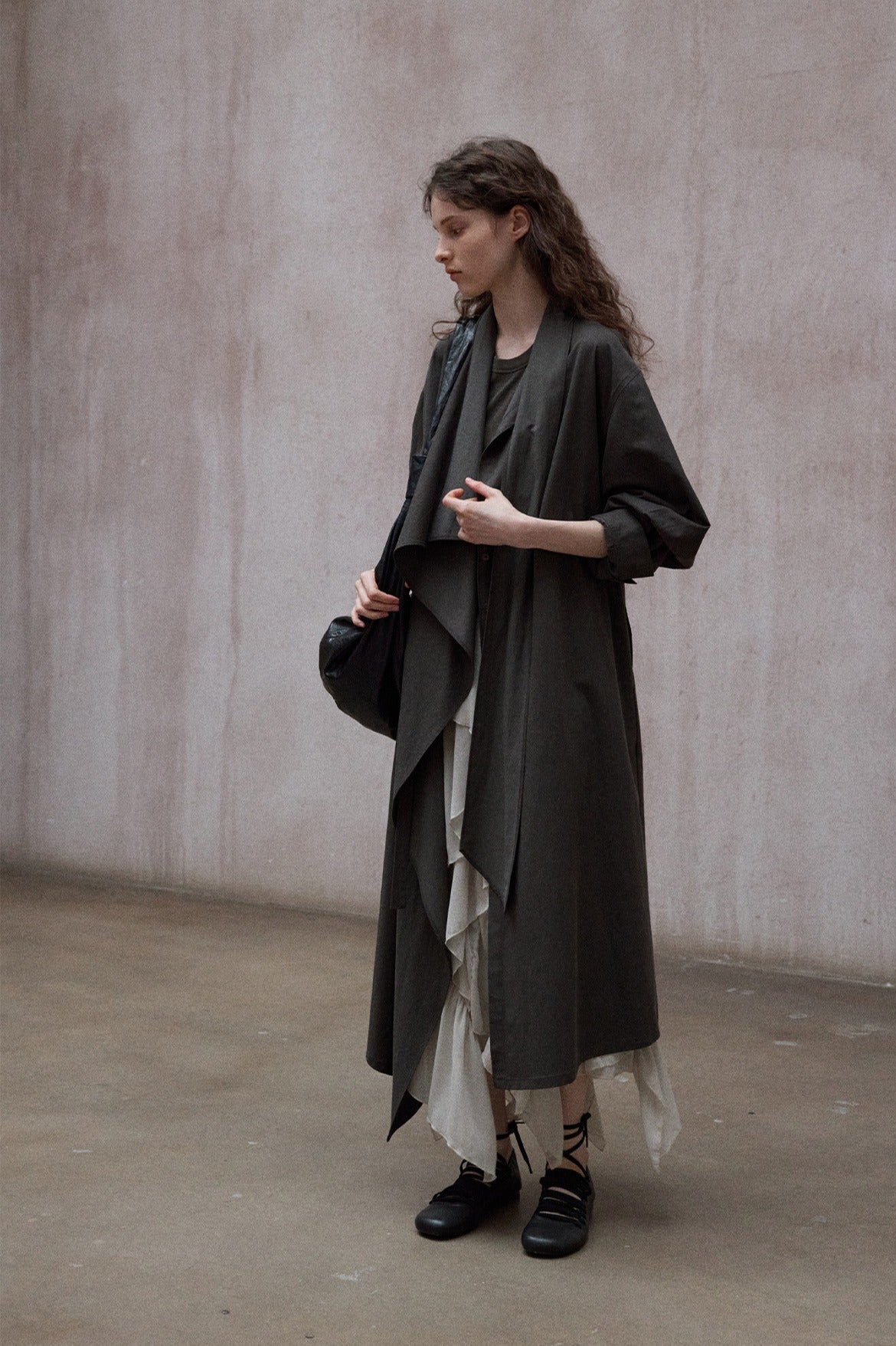 Cotton blend irregular flutter collar lightweight trench coat | 3 color