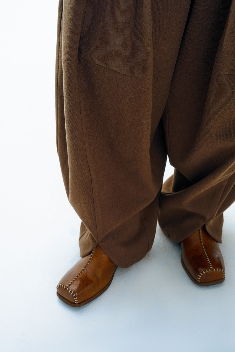 Thick ankle-skimming ultra wide-leg cocoon pants | 4 color