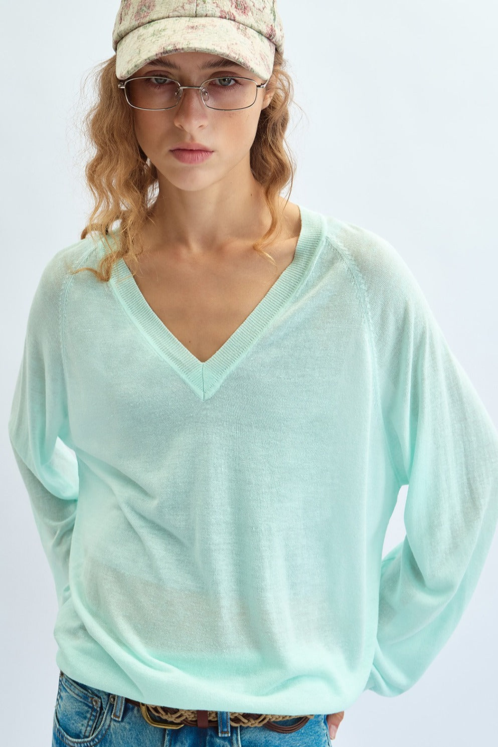 Lyocell-hemp sheer v-neck knit T-shirt | 4 color