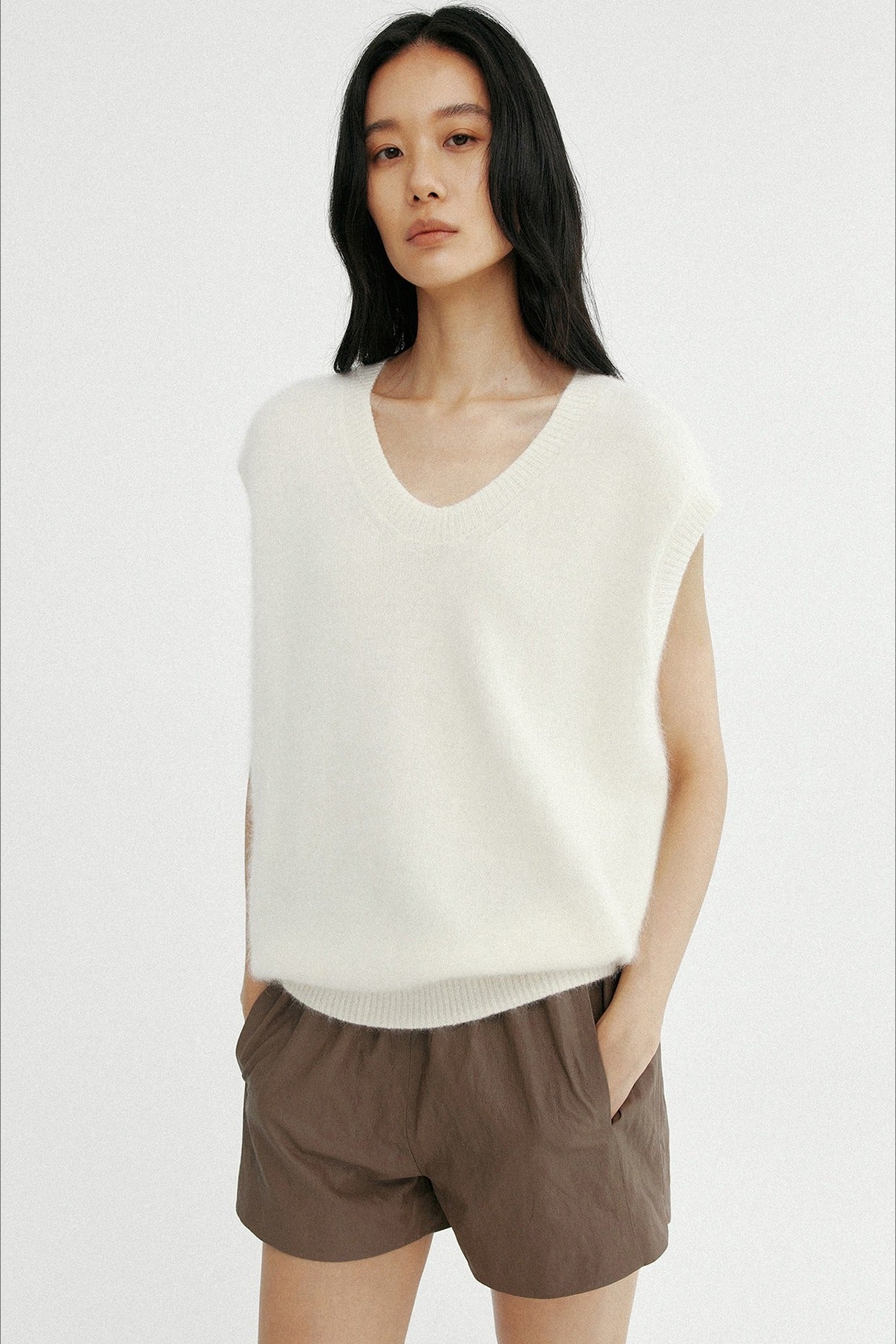 Wool blend long-hair soft V-neck vest | 3 color