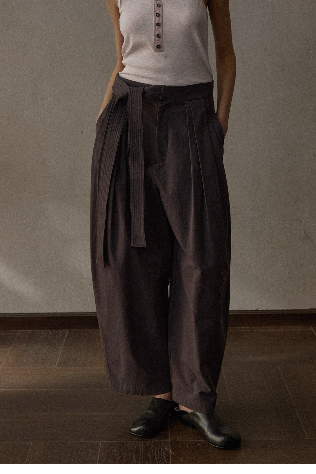 100% cotton tie waist curved pants | 3 color