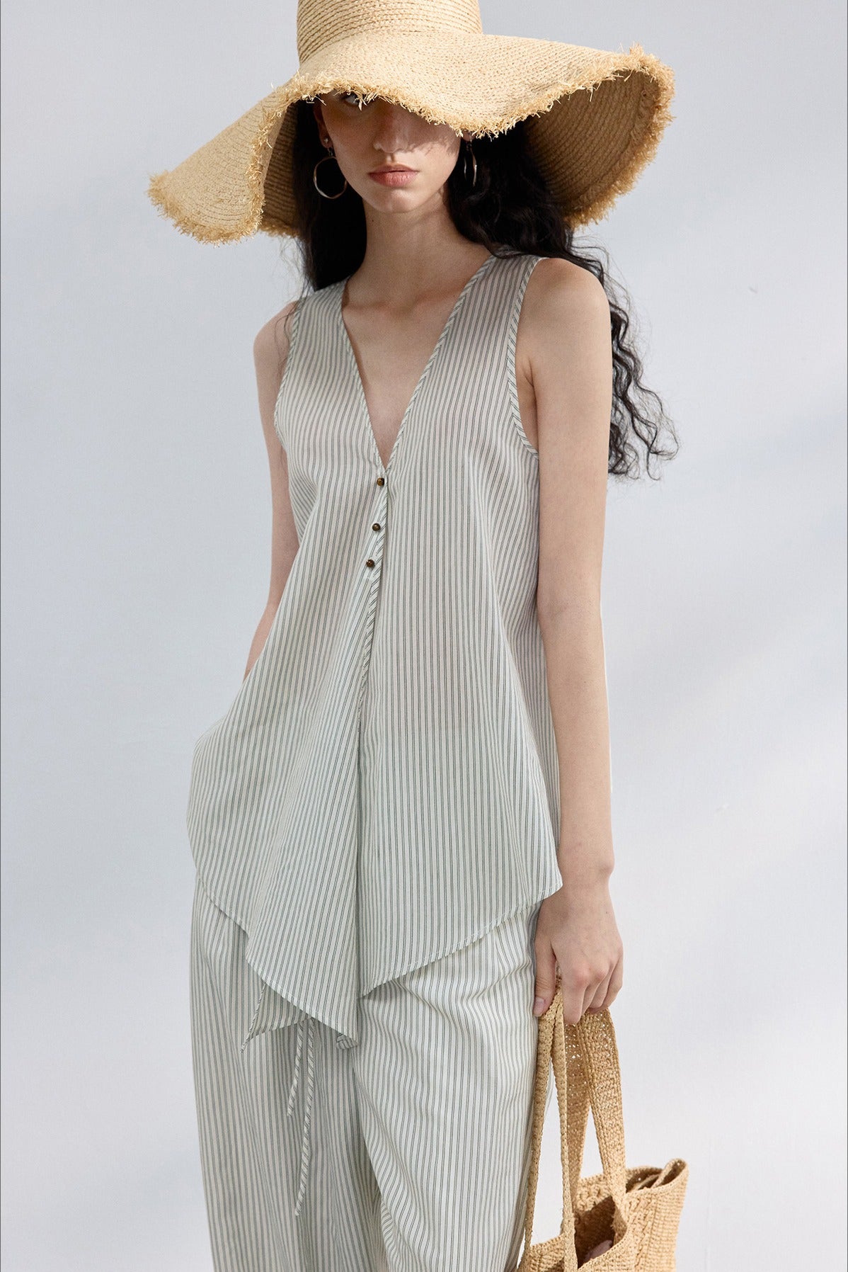 Lyocell blend irregular hemline top | 2 color