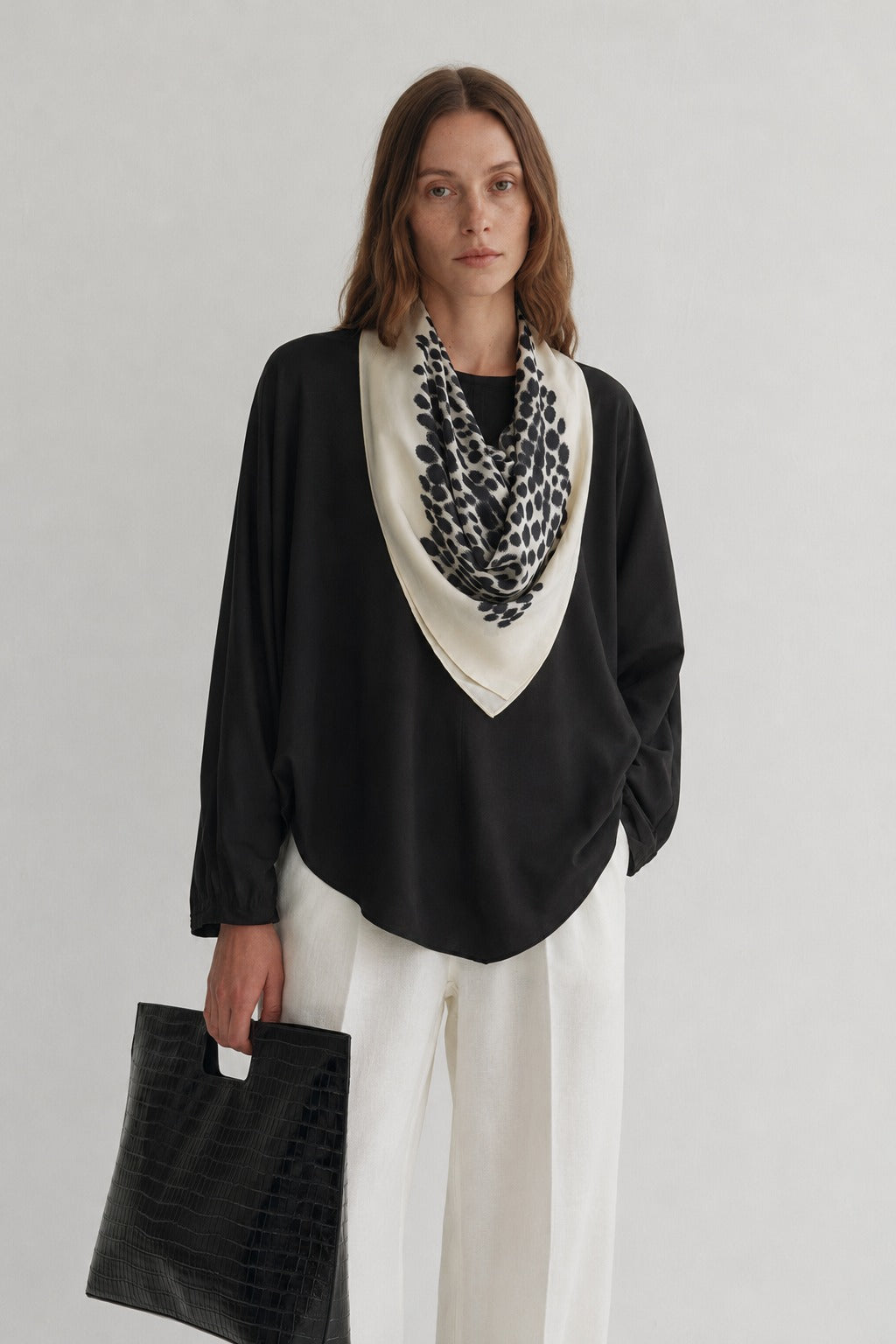 Soft viscose polka-dot square scarf