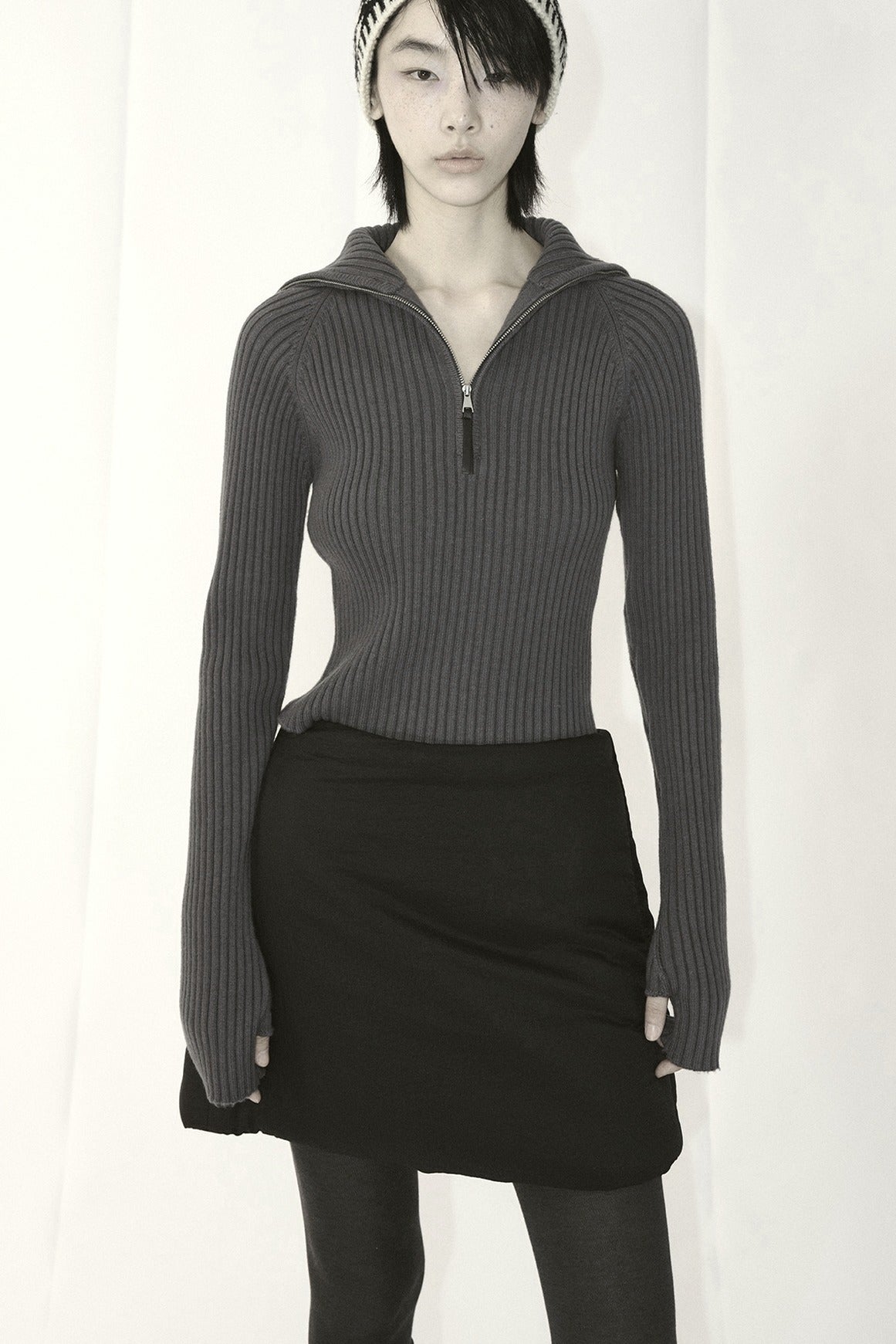 100% wool rib knit slim fit sweater | 2 color