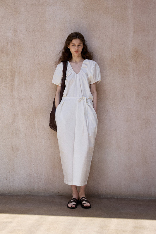 Cotton blend bubble-sleeved cocoon V-neck dress | 2 color
