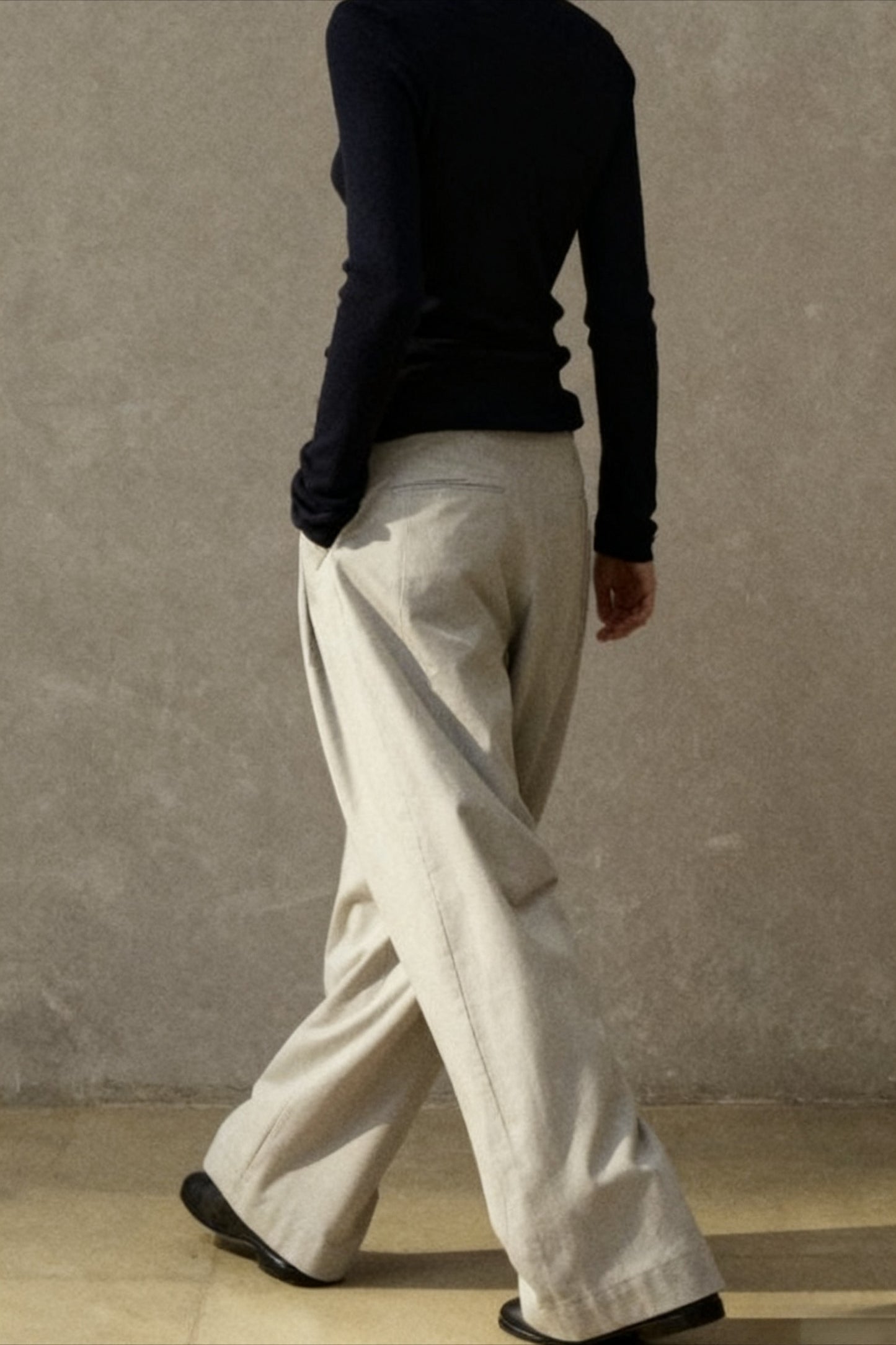 Pantalones casuales de pierna ancha con acabado mate en mezcla de algodón | 3 colores