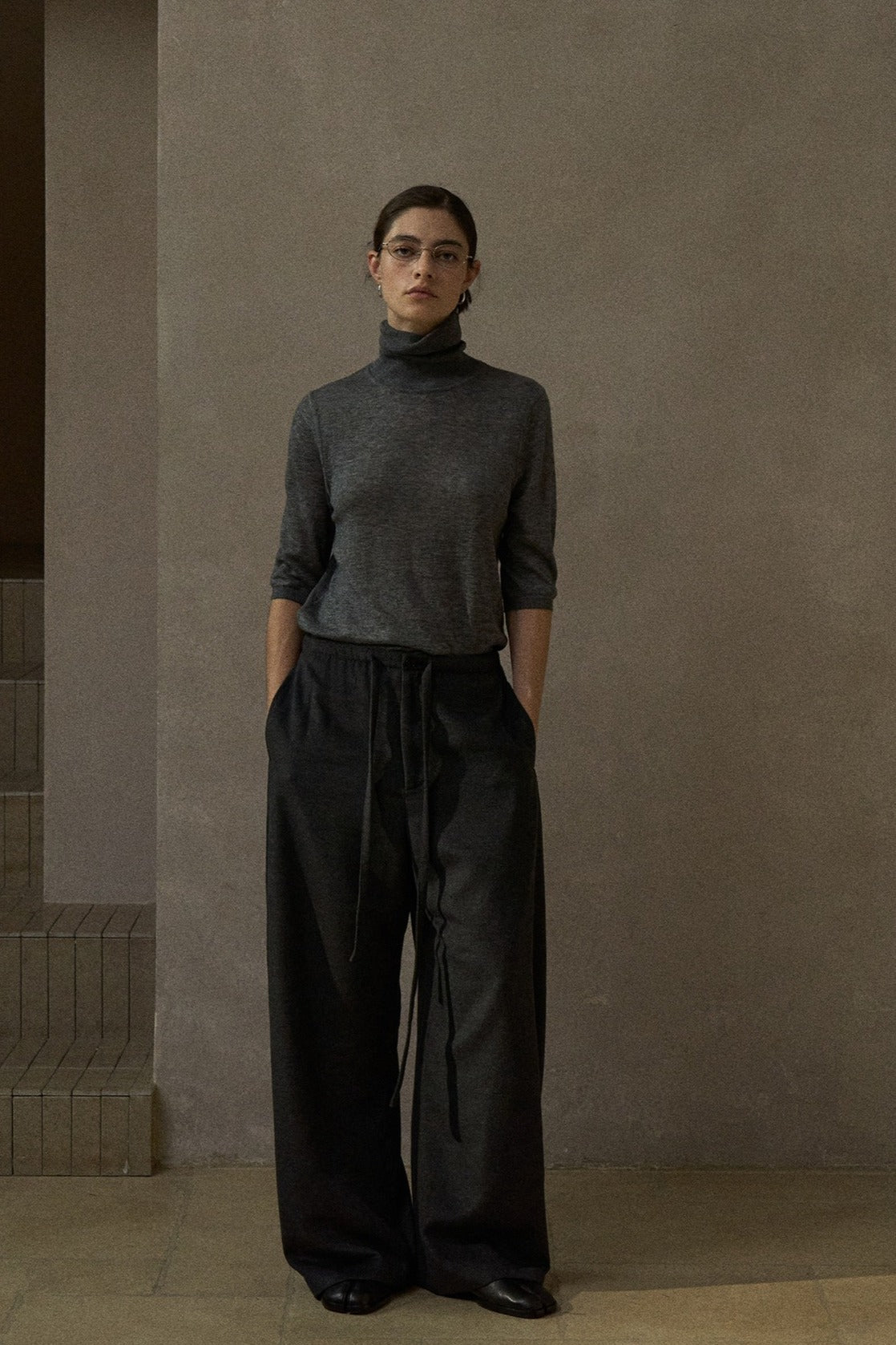 Languid wide-leg scimitar curve pants | 2 color