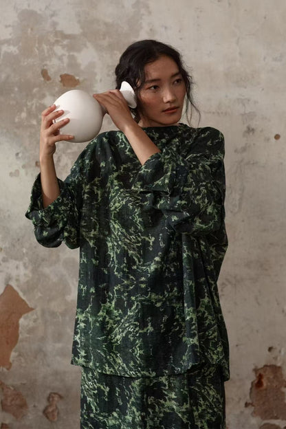 Lyocell blend romantic leaf print shirt | 2 color