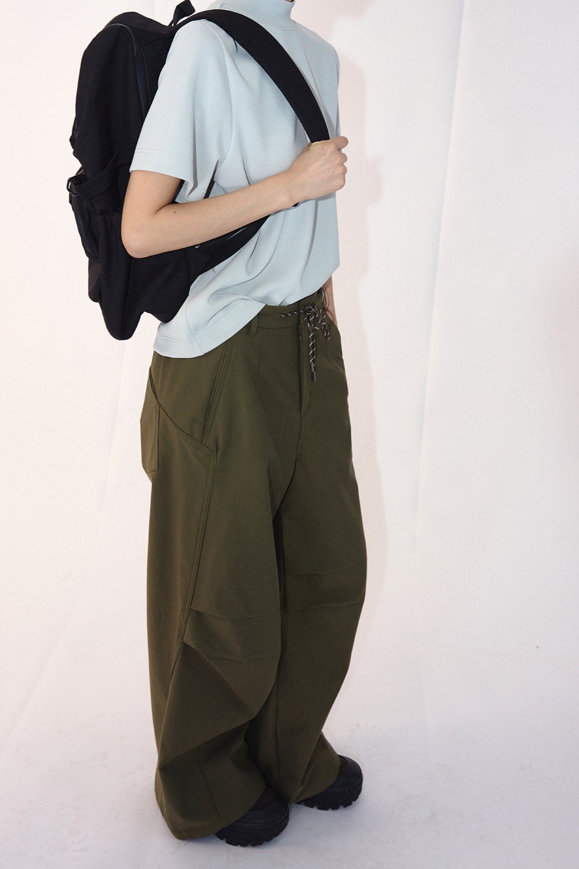 Cotton blend parachute-style wide leg padding pants | 2 color