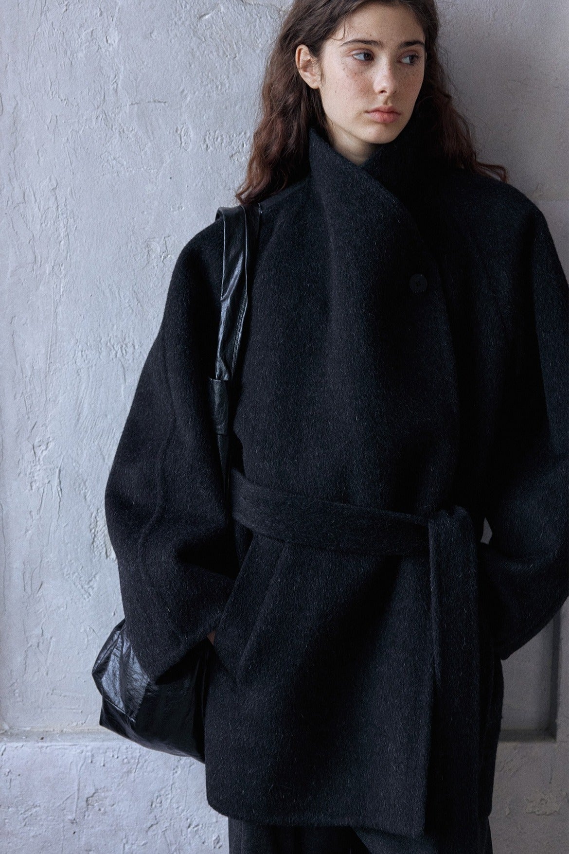 100% wool soft-touch large lapel jacket