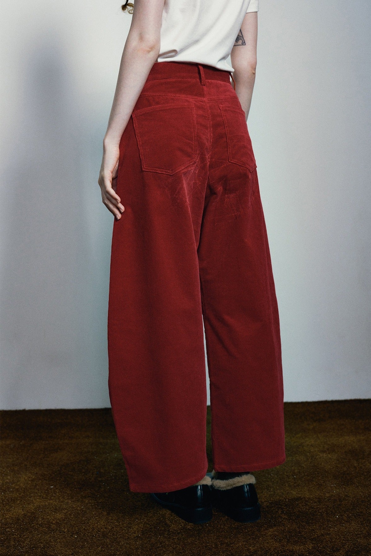 High-waisted corduroy curved-leg casual pants | 3 color