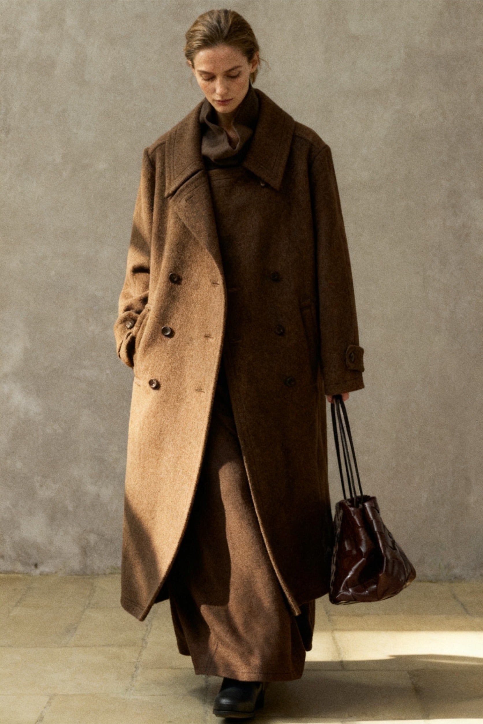 100% wool relaxed fit notched collar overcoat