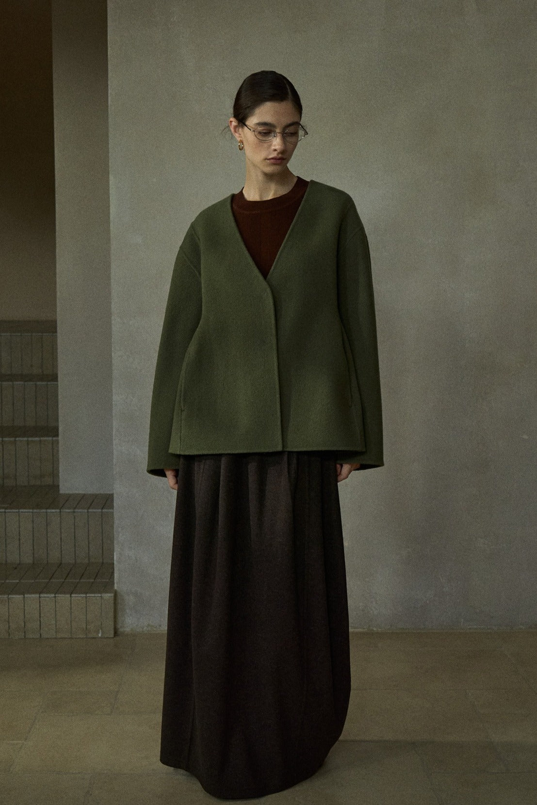 100% wool silhouetted V neck jacket with a scarf | 5 color