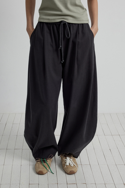 Relaxed balloon silhouette wide leg pants | 4 color