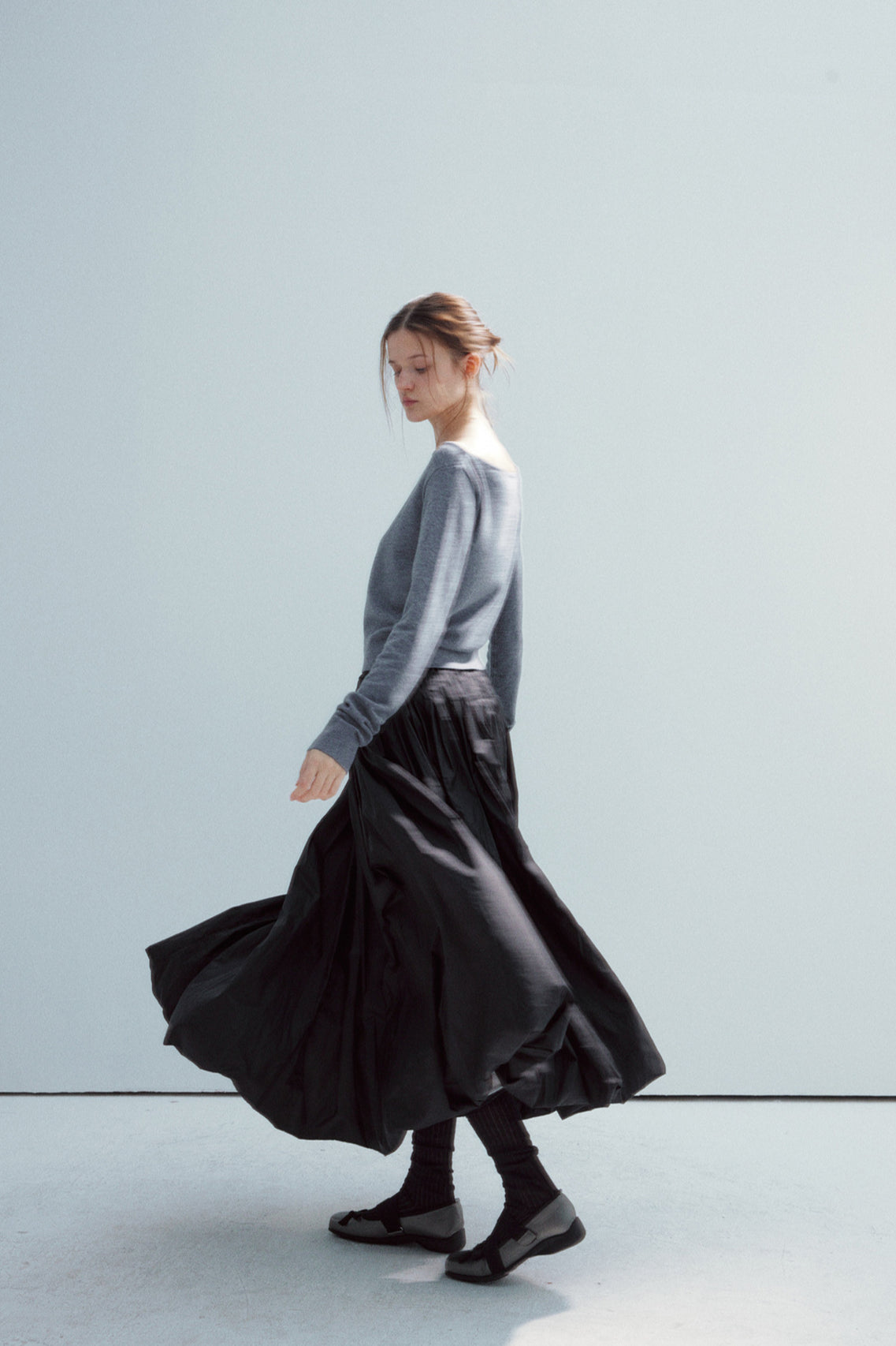 100% cotton elastic waist voluminous hem midi skirt | 2 color