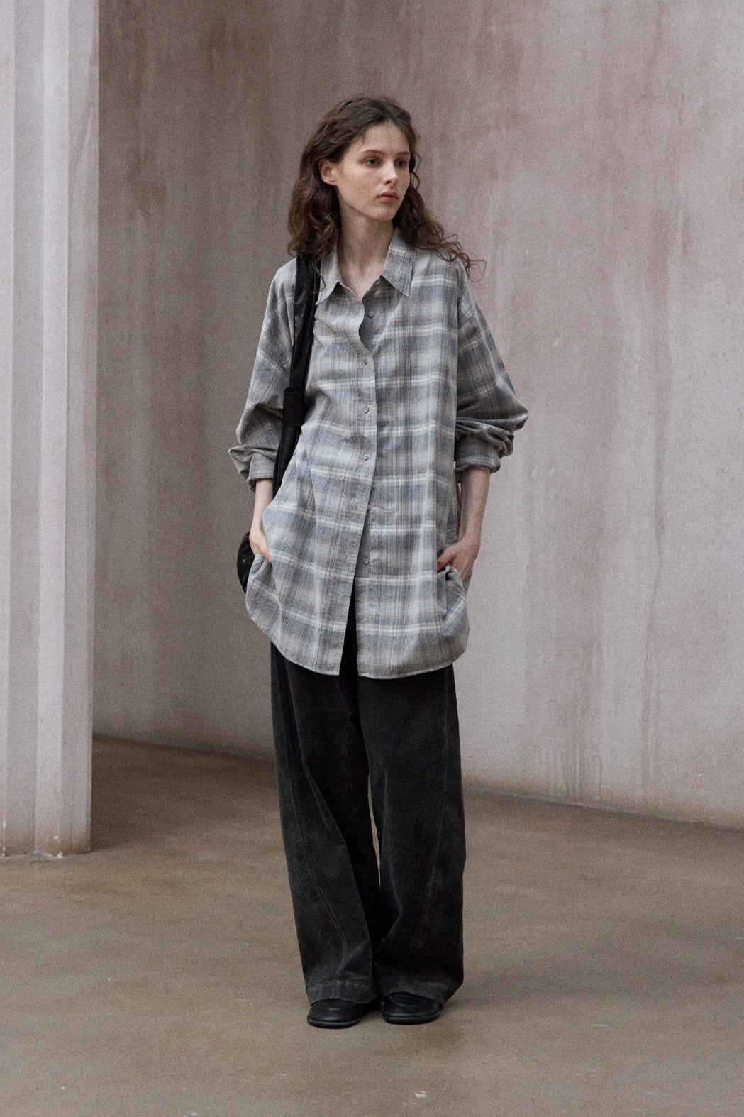 Cotton blend relaxed-fit curved leg corduroy pants | 3 color