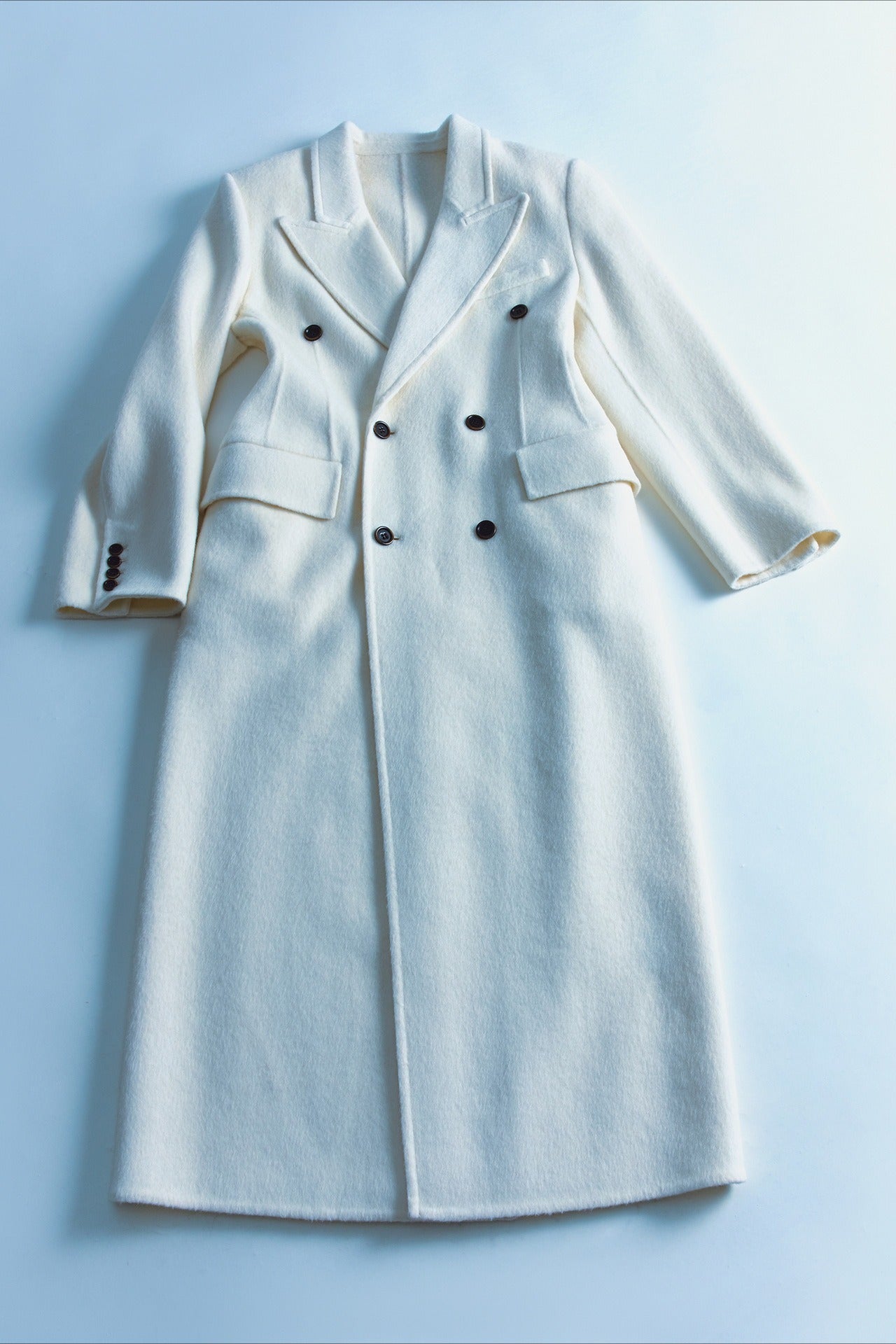 Hourglass-sculpted 100% wool coat | 3 color