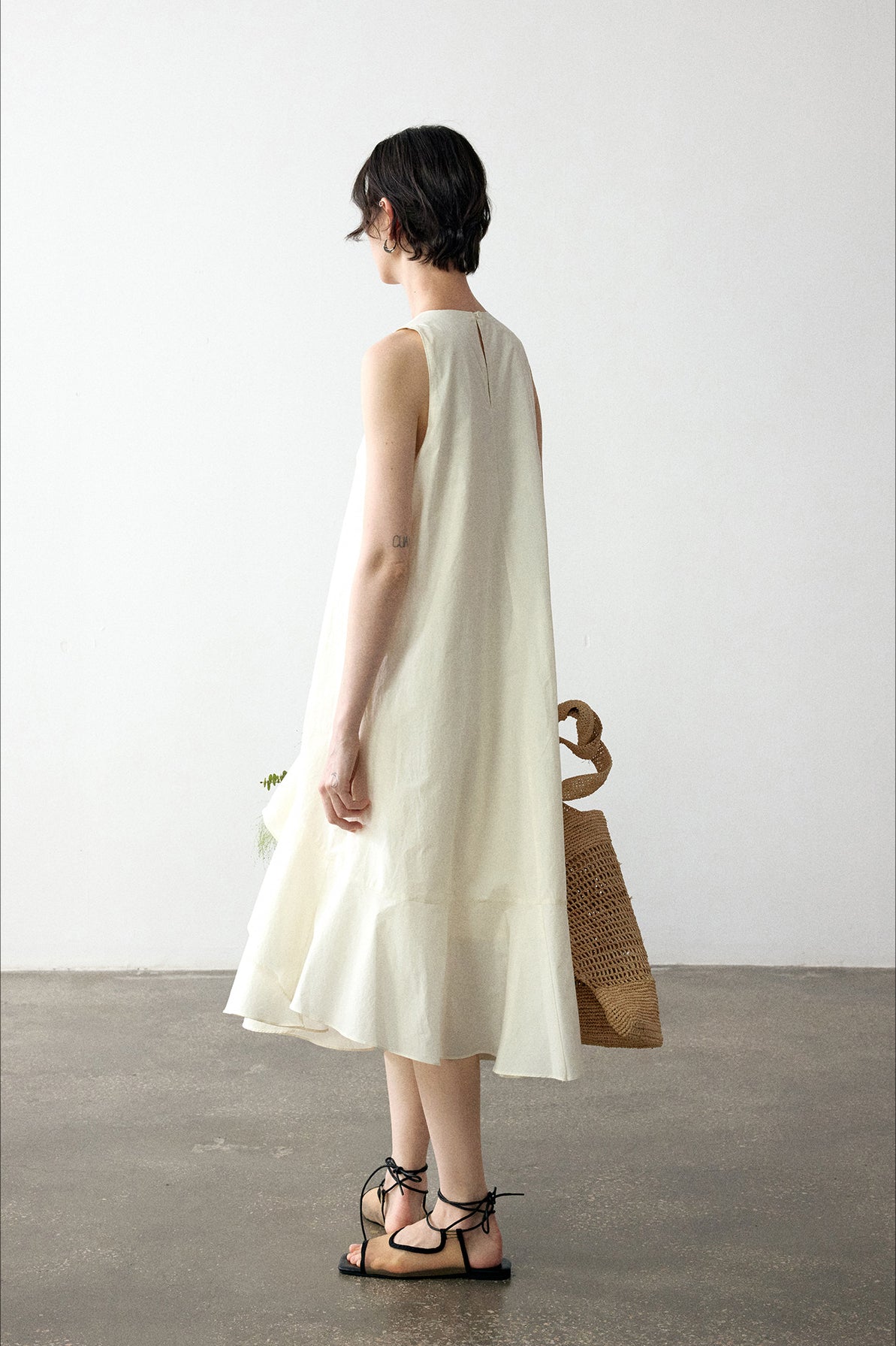 100% cotton ruffled design sleeveless dress | 4 color