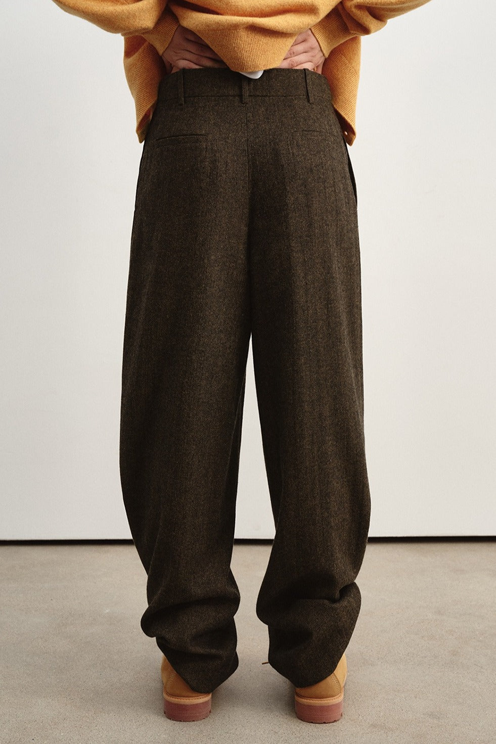 Wool blend herringbone pattern relaxed fit pants | 2 color
