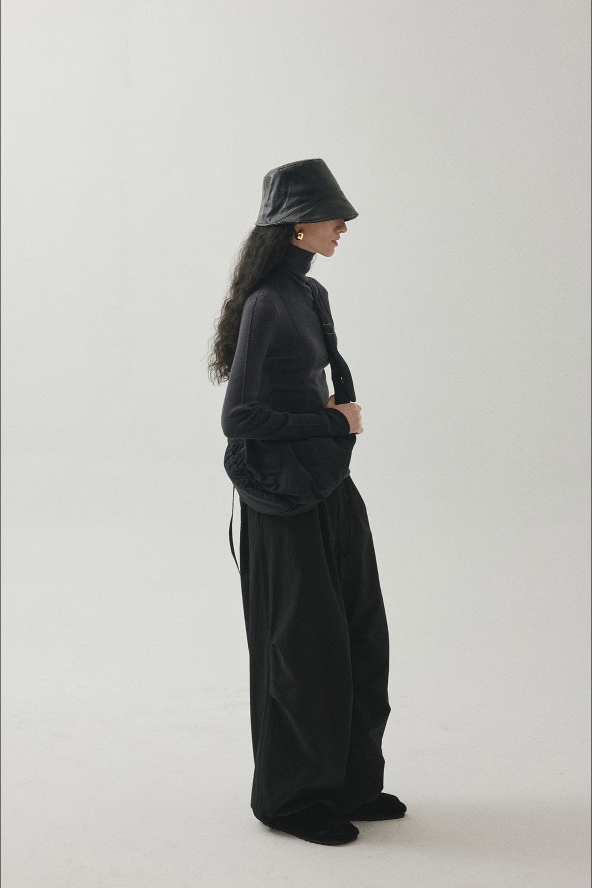 "Ohmi Bleach" cotton wide leg padding pants | 3 color