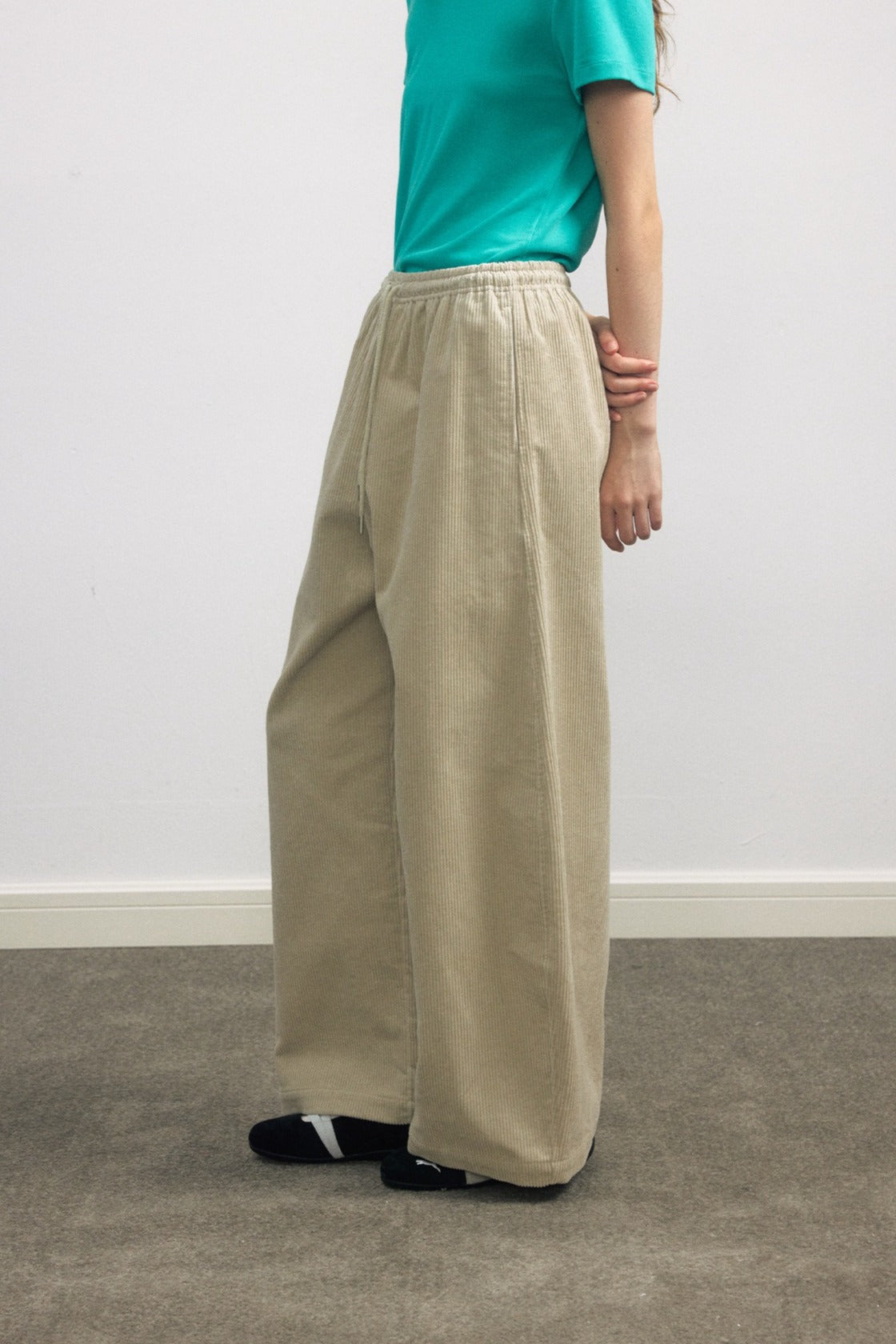 100% cotton wide-leg scythe-shape corduroy pants | 5 color