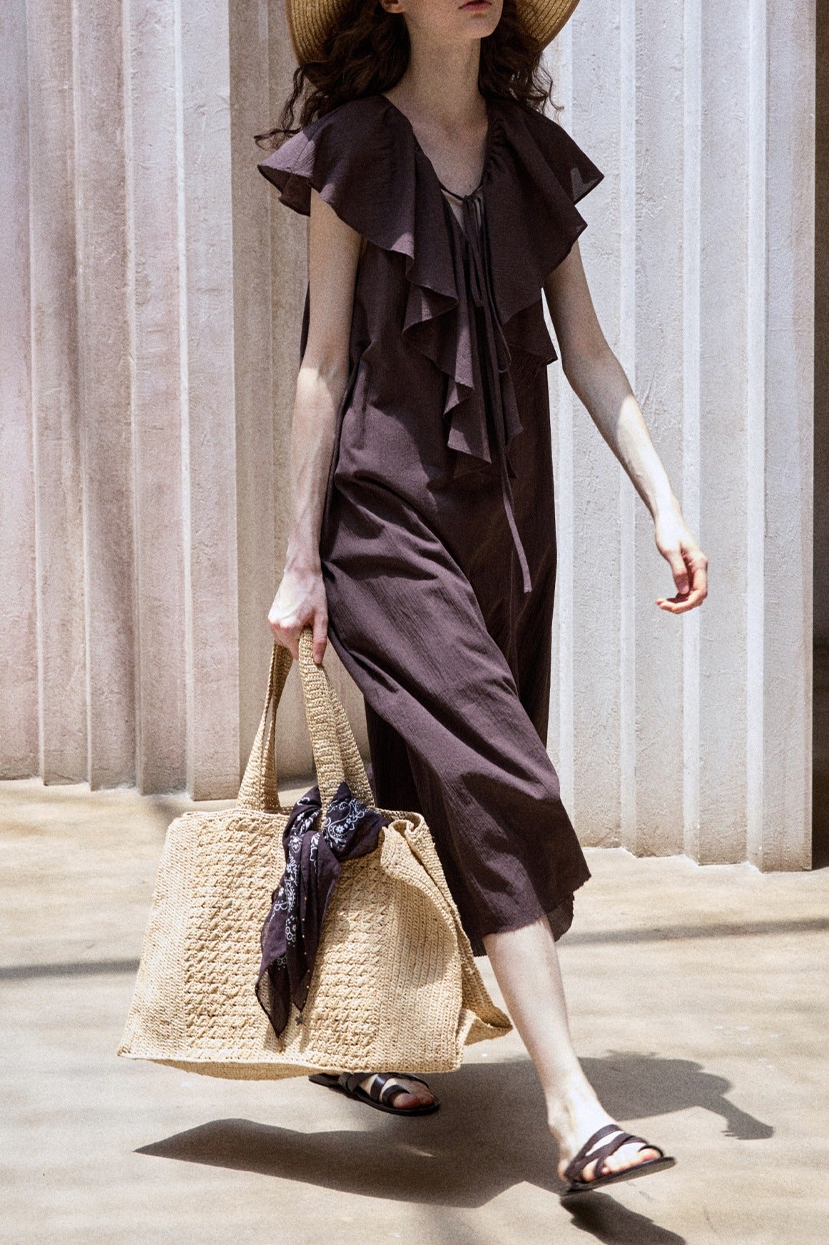 Cotton blend V-neck ruffled collar dress | 2 color