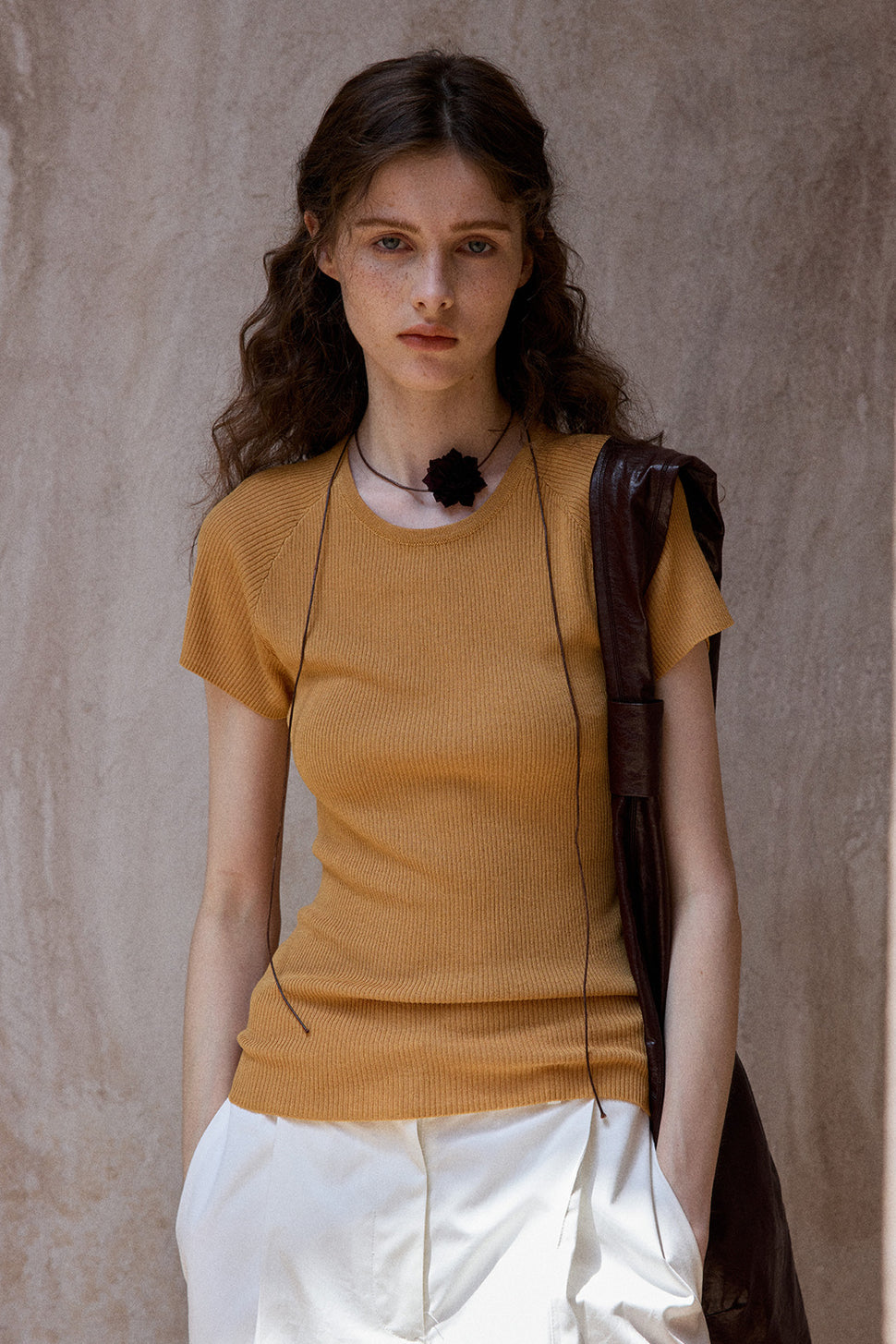 Viscose blend open back T-shirt | 4 color